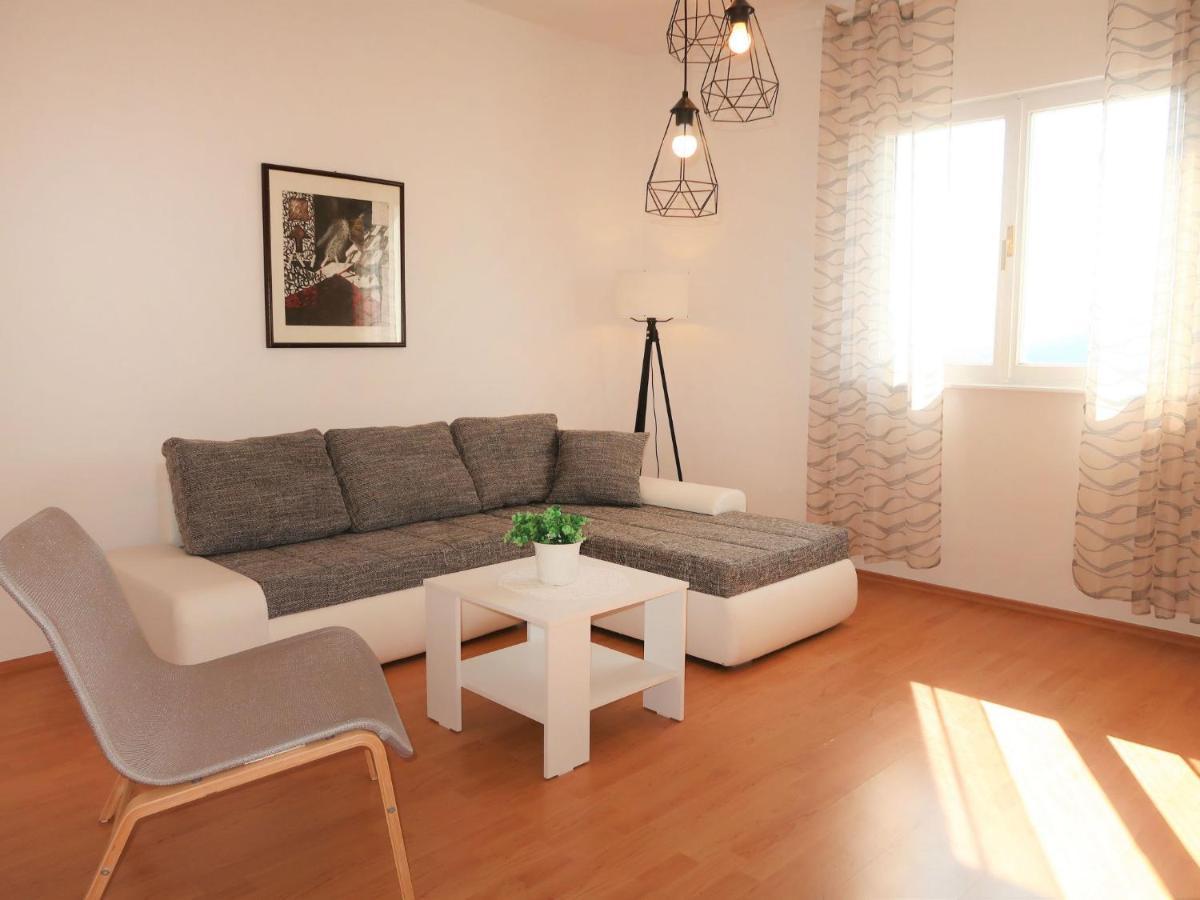 Apartment Katarina - Rac173 Rabac Buitenkant foto