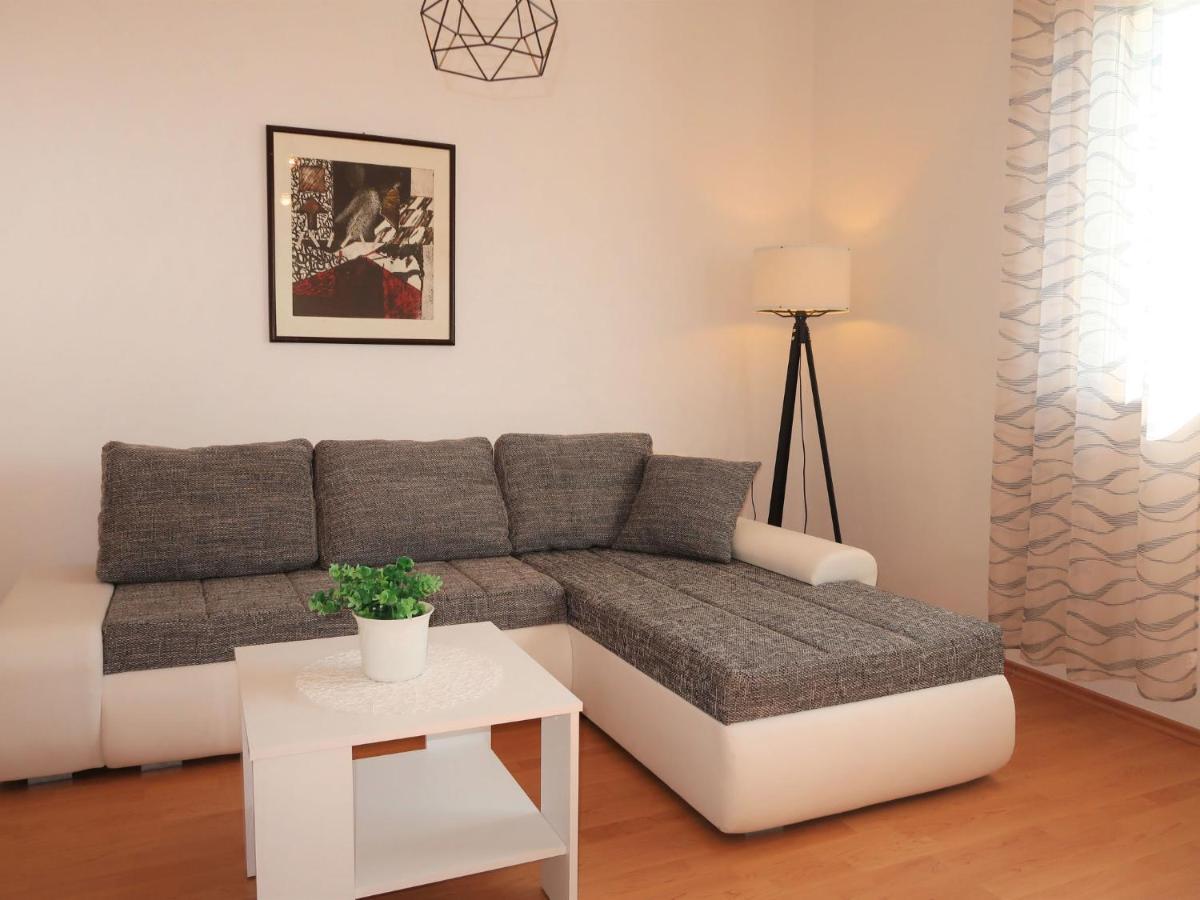 Apartment Katarina - Rac173 Rabac Buitenkant foto